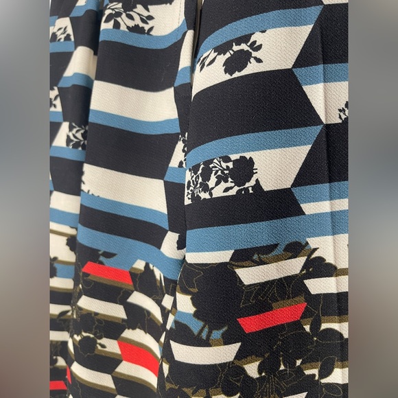 TOPSHOP Black and White Geometric Pants - Picture 5 of 7